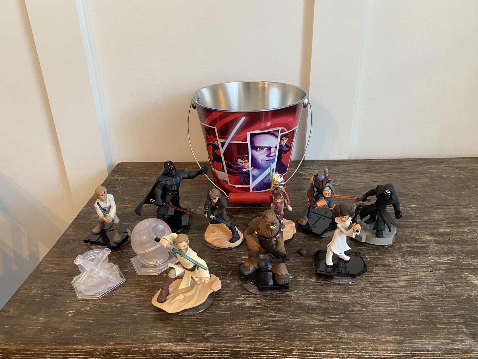 (11) Disney Infinity 3.0 Star Wars Figure Lot With Metal Bucket FREE SHIPPING