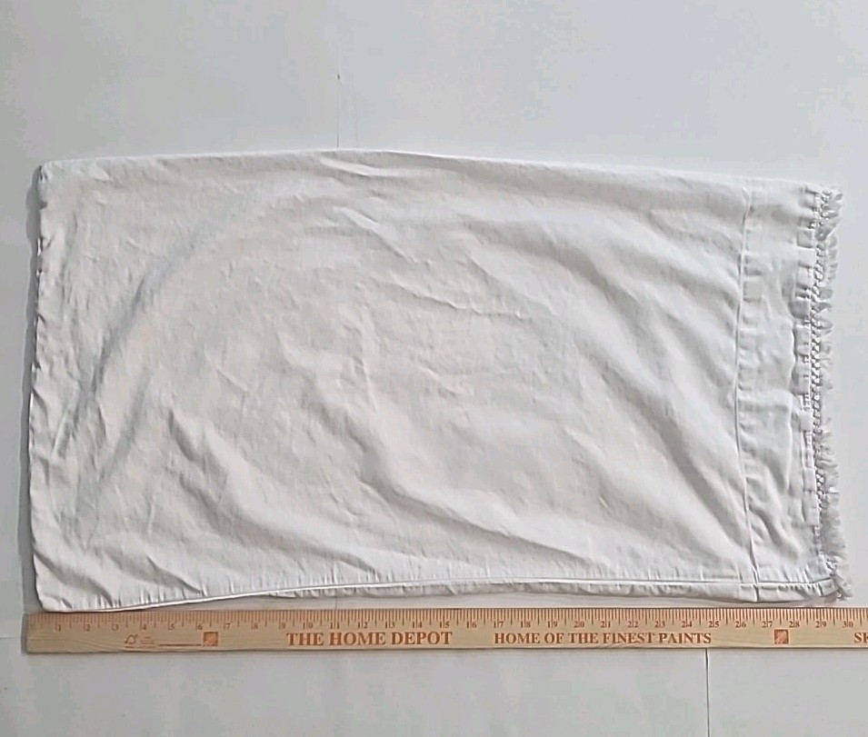 Lucky Brand White Pillowcase Boho Decorative Fringe Tassel Trim Edge 17" x 30"
