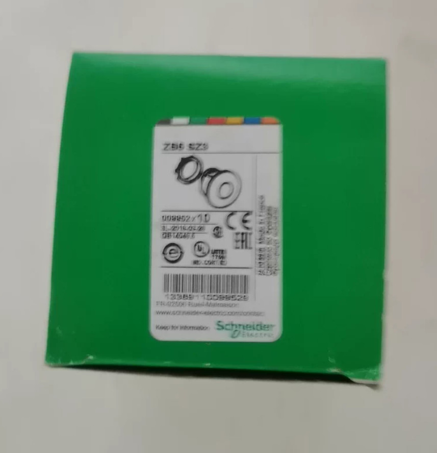 10PC NEW Schneider Circular head black Ø22 ZB5SZ3 ZB5 SZ3 #YY