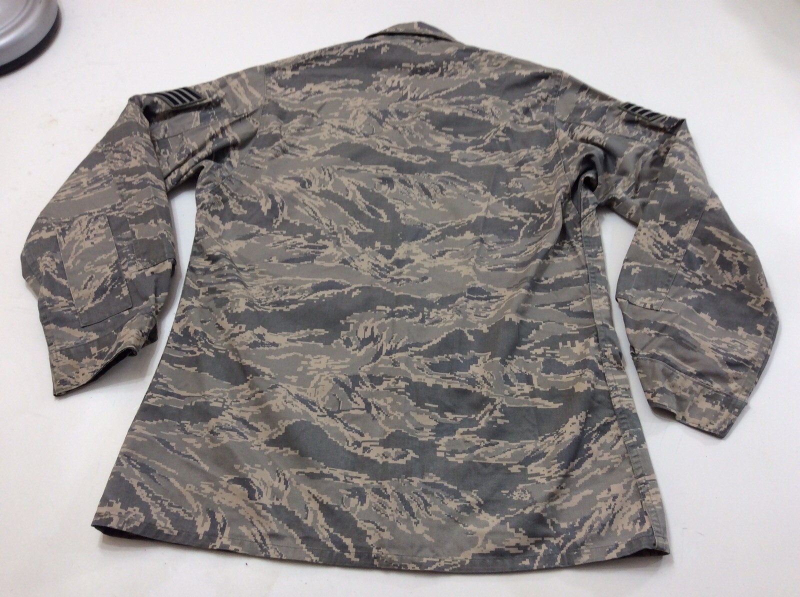 US Air Force Man’s Utility Coat Air Force Camouflage Pattern Size 40 Regular