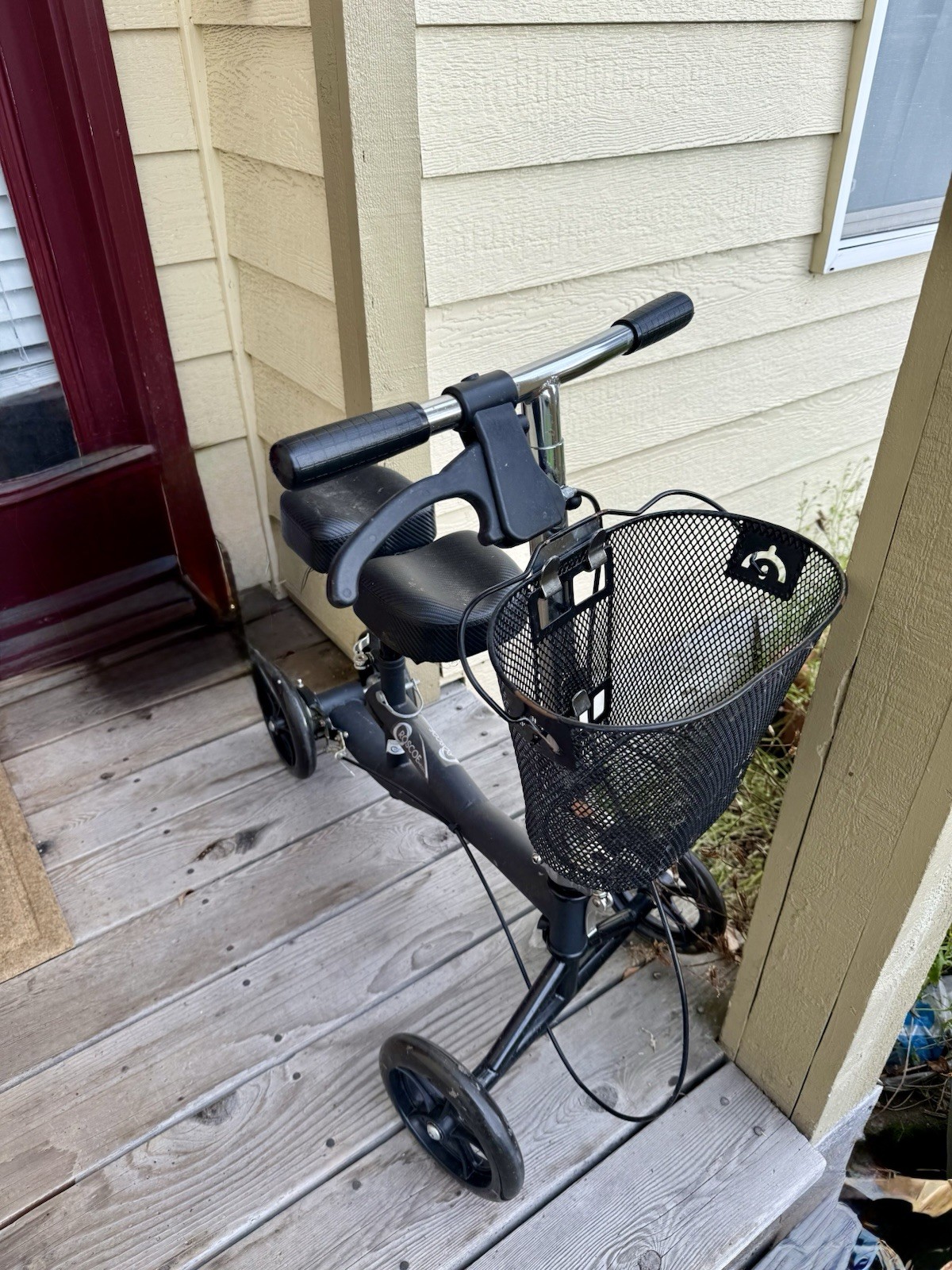 Knee Scooter