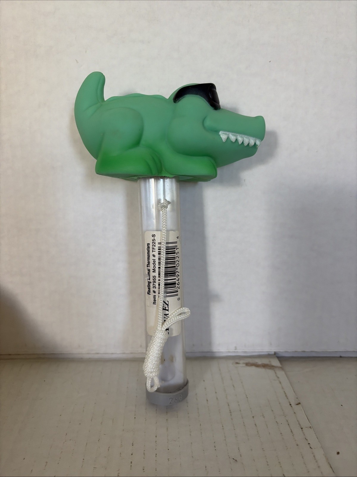 Aqua EZ Pool Thermometer (Alligator) NEW