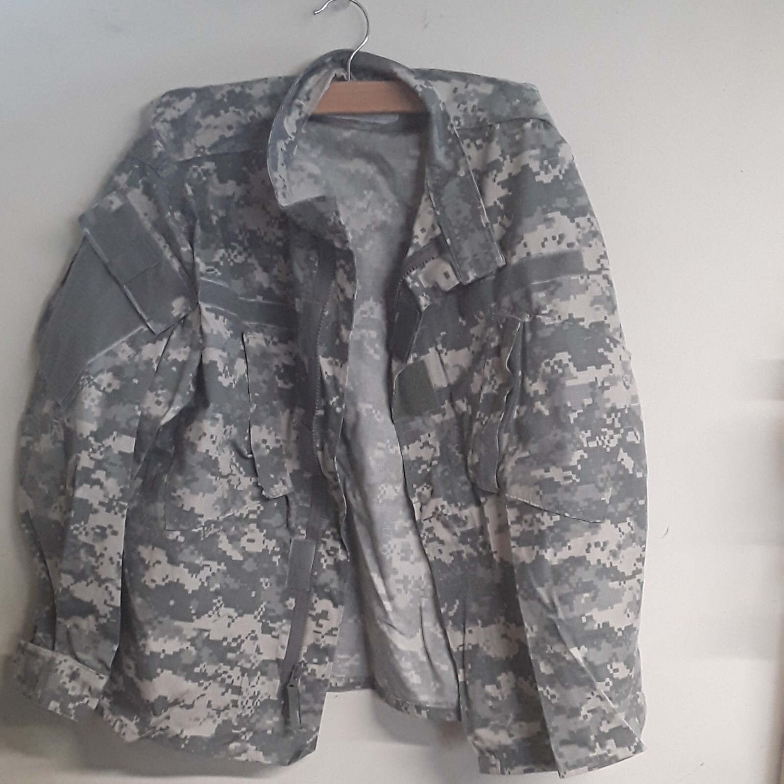 DIGITAL CAMOUFLAGE NATO SHIRT TOP MEN'S SIZE MEDIUM XX SHORT