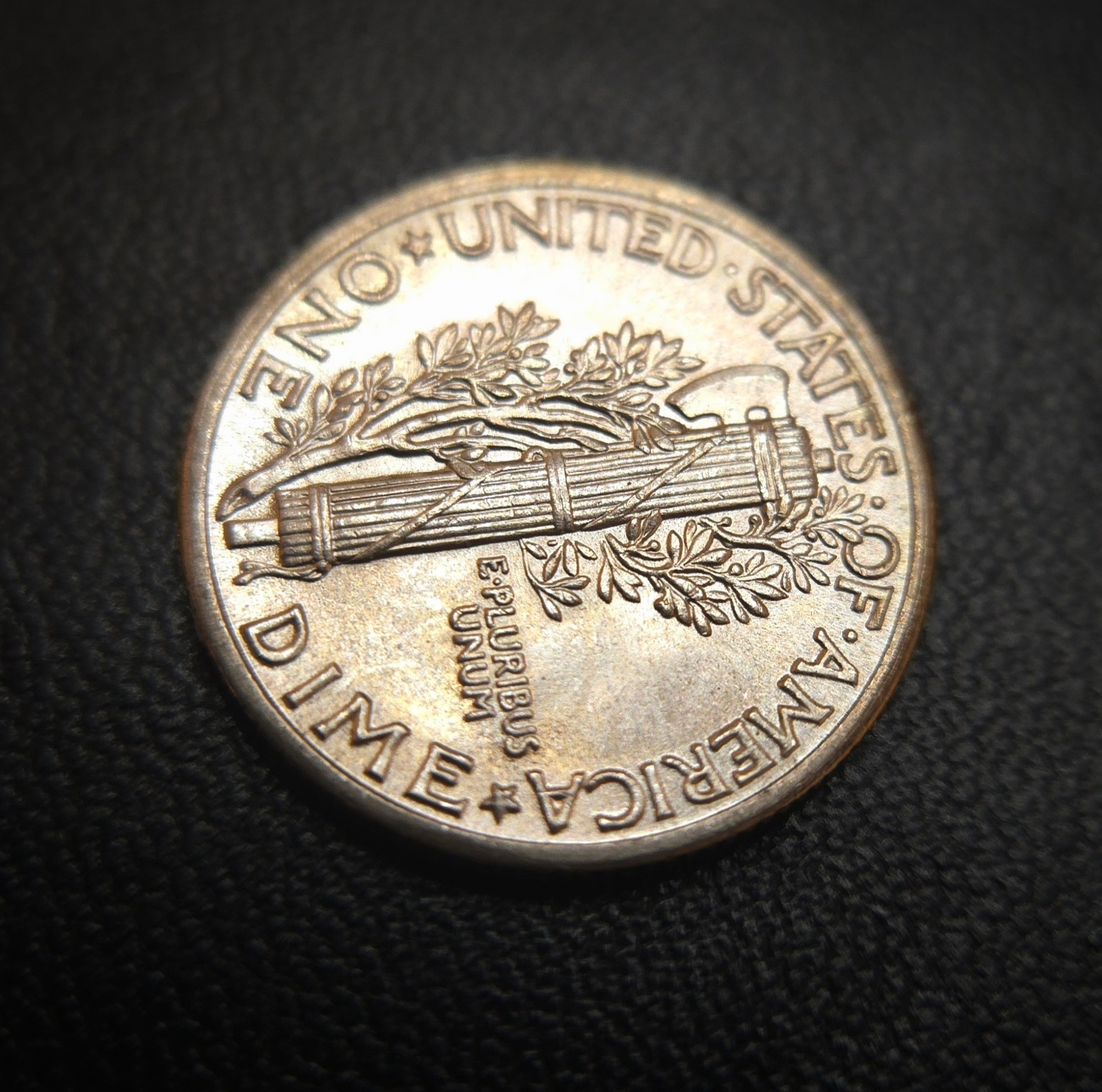 1942 Mercury Dime: Full Band (FSB) Sharp Strike Appearance - Uncirculated Silver