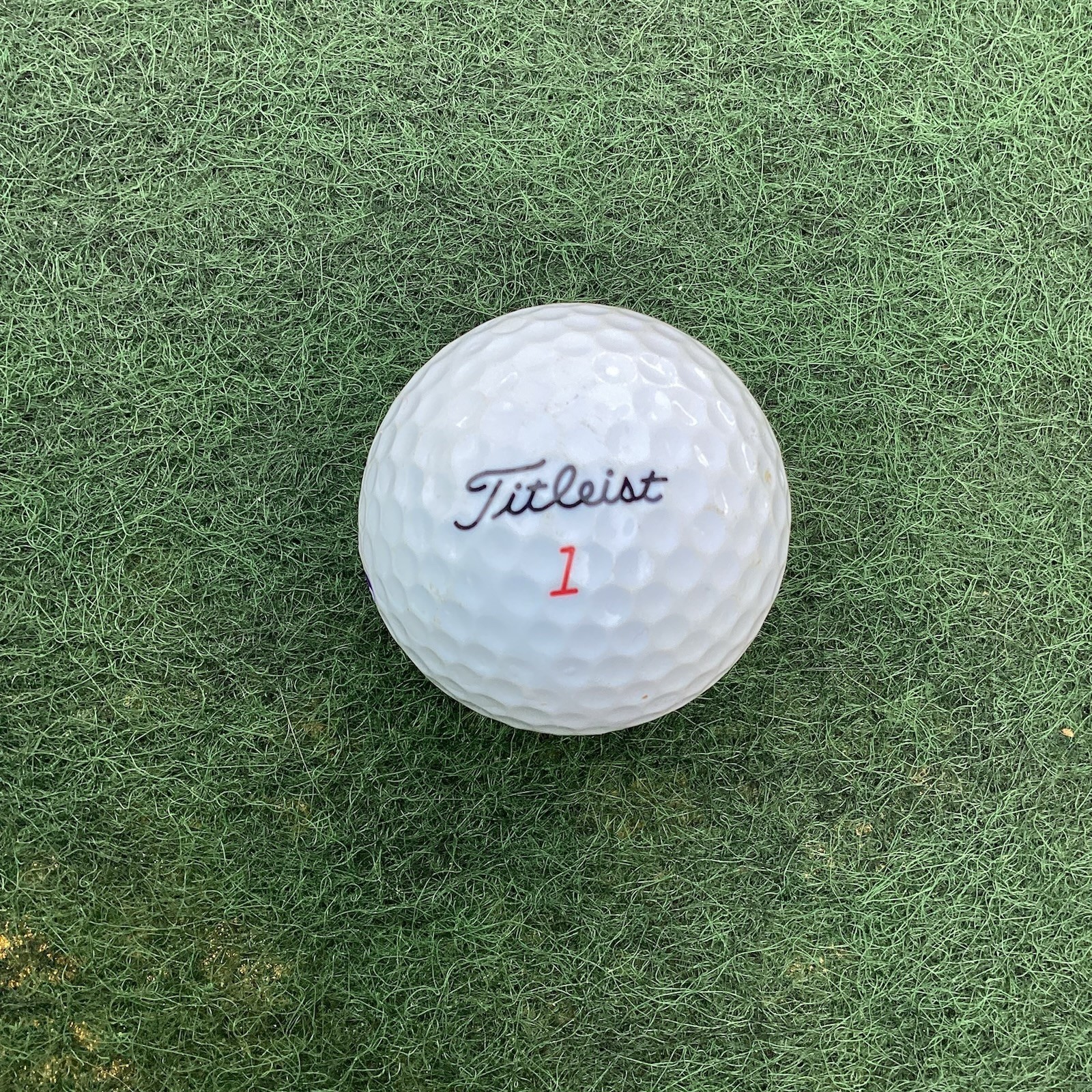 IDT Integrated Device Technology Logo Display Golf Ball