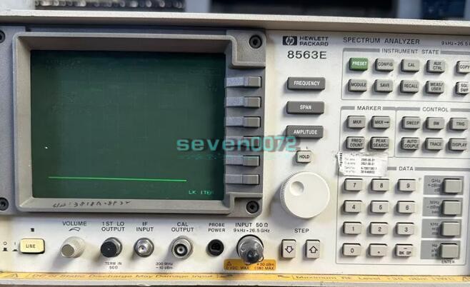 1PC HP 8563E 30 Hz - 26.5 GHz Spectrum Analyzer USED