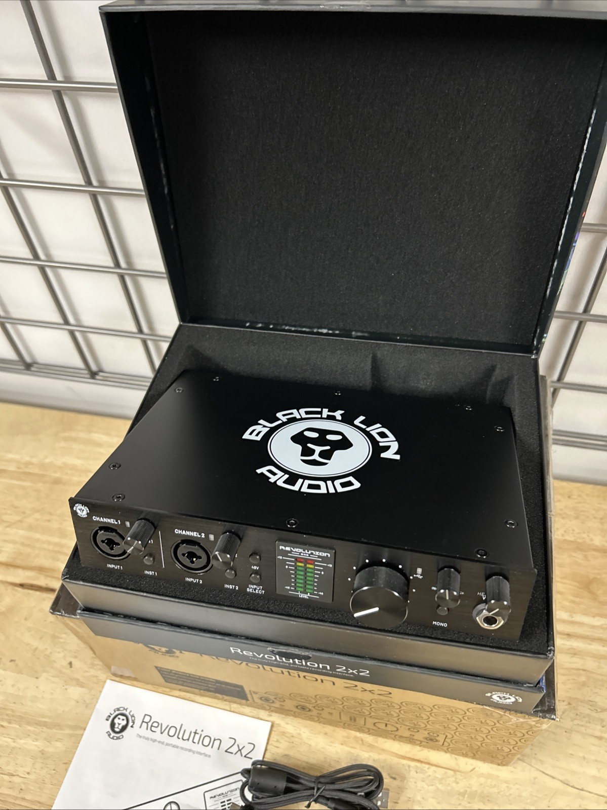 Black Lion Revolution 2x2 USB 2 Channel Portable Recording Interface