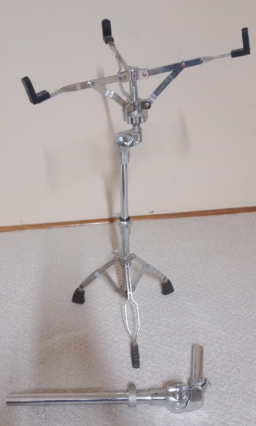 Extended Height Silver Snare Drum Stand 23