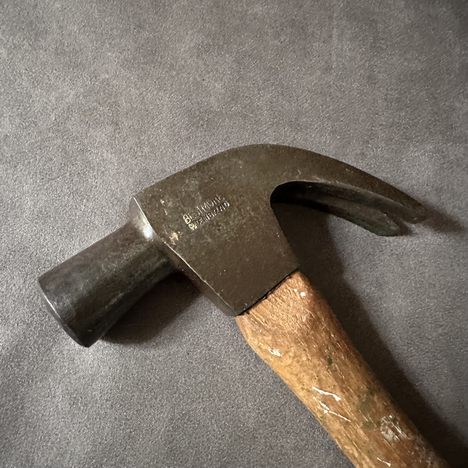 VINTAGE BESTMORE 9104632 1971 MILITRAY MARKED CLAW HAMMER MADE IN ENGLAND