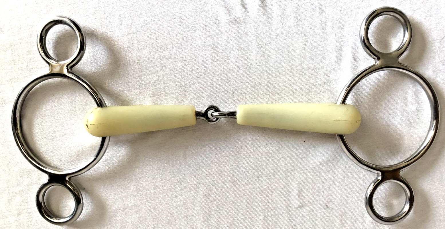 6" Happy Mouth Jointed 2-Ring Gag Elevator Bit - Great Condition