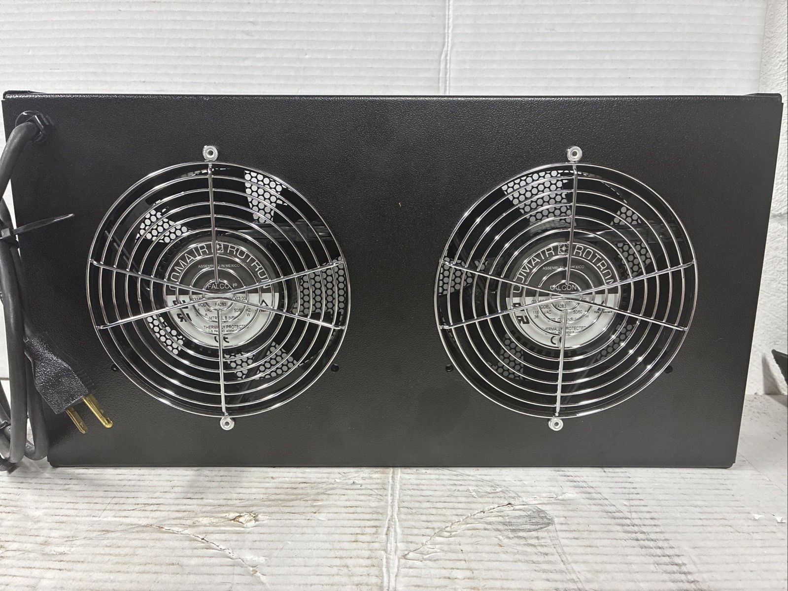 New Cabinet Cooling Unit With Dual Fans See Description For More Info