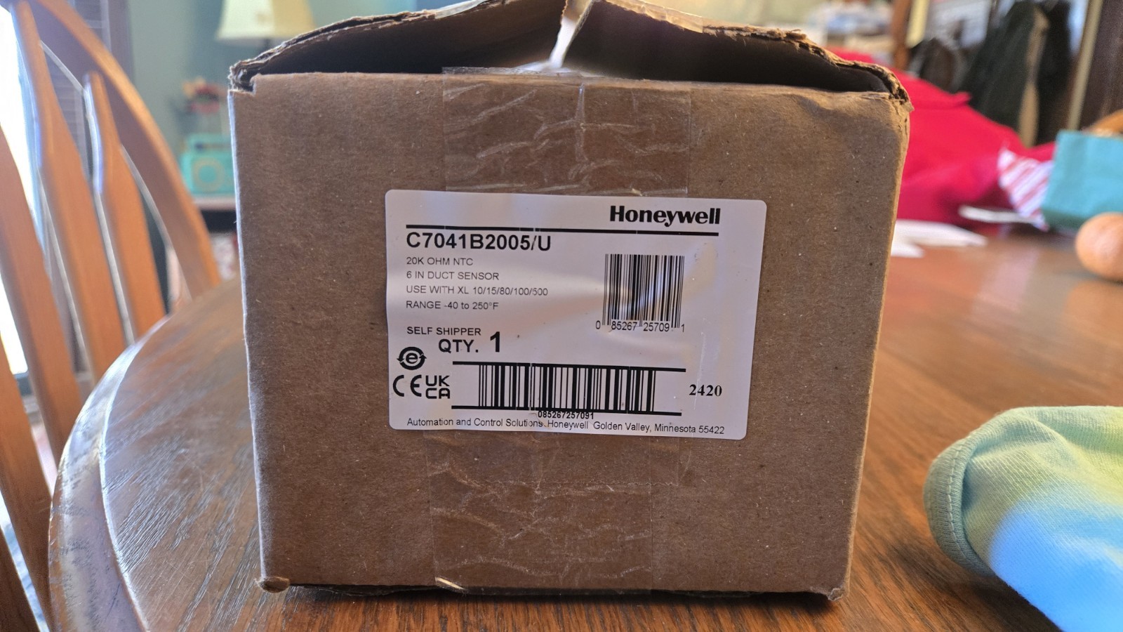 NEW Honeywell C7041B2005/U HVAC Sensors, C7041 Series 20K DUCT TEMP SENSOR, 6 IN