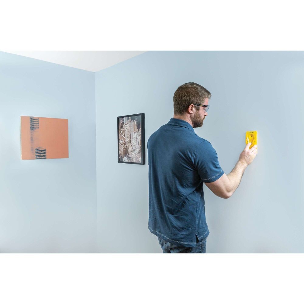 Stanley 3/4 Inch Stud Finder