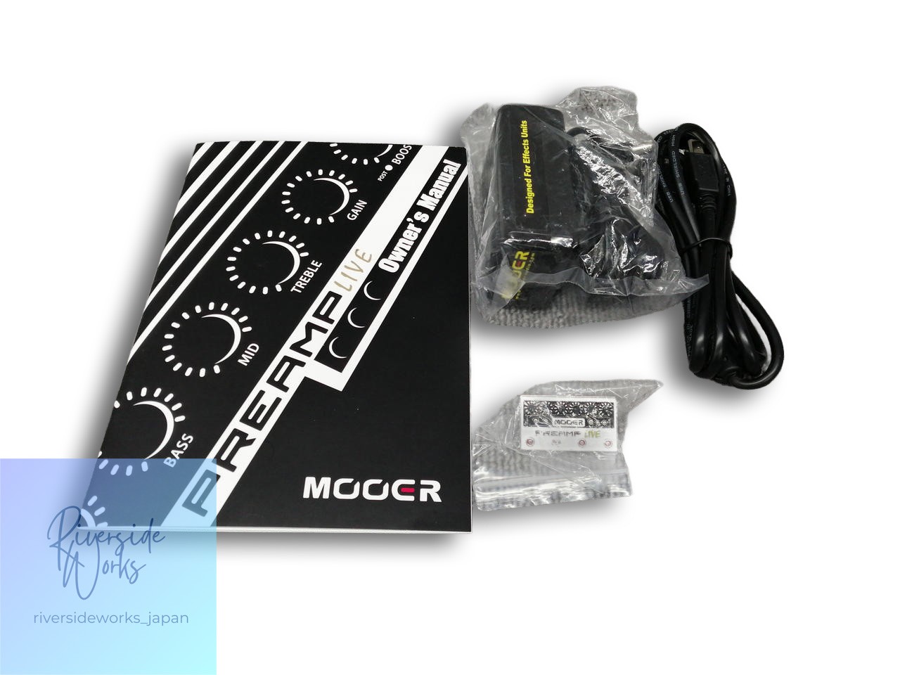 MOOER PREAMP LIVE Guitar Preamp Effects Pedal - Compact Design JP