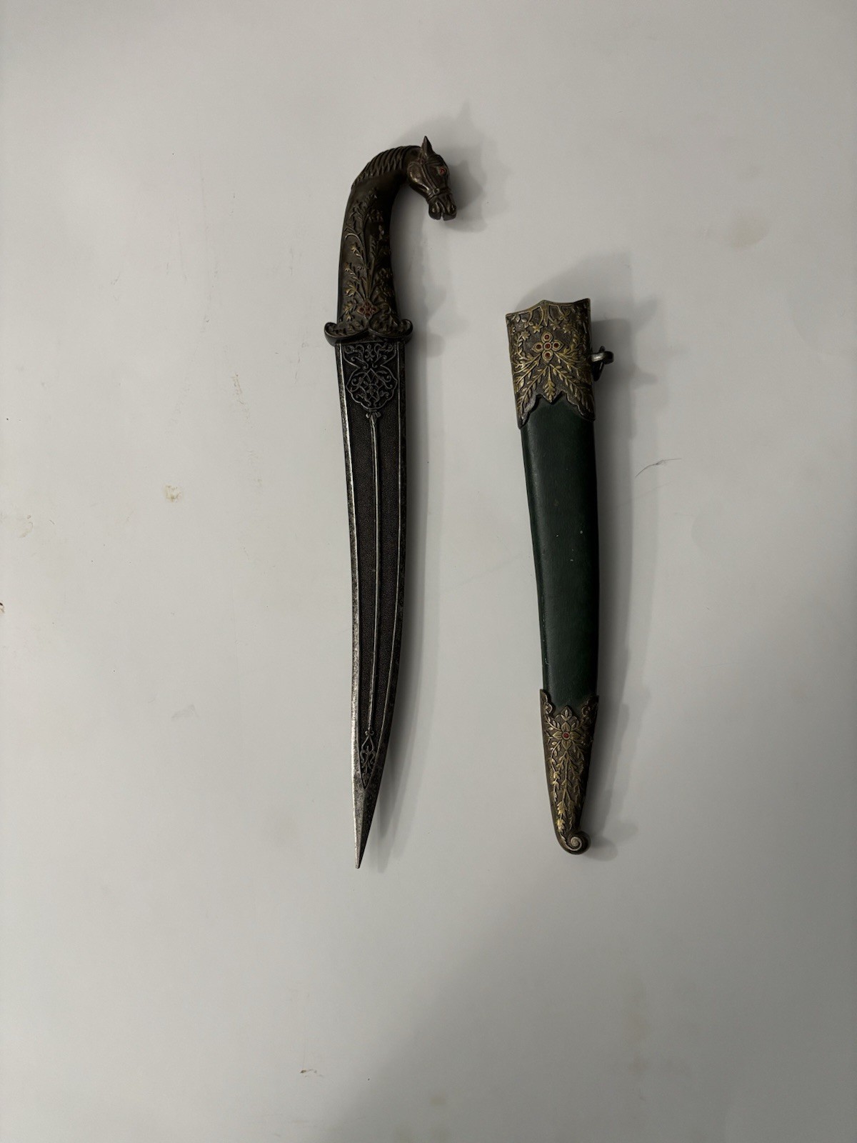 Mughal Khanjar Dagger replica