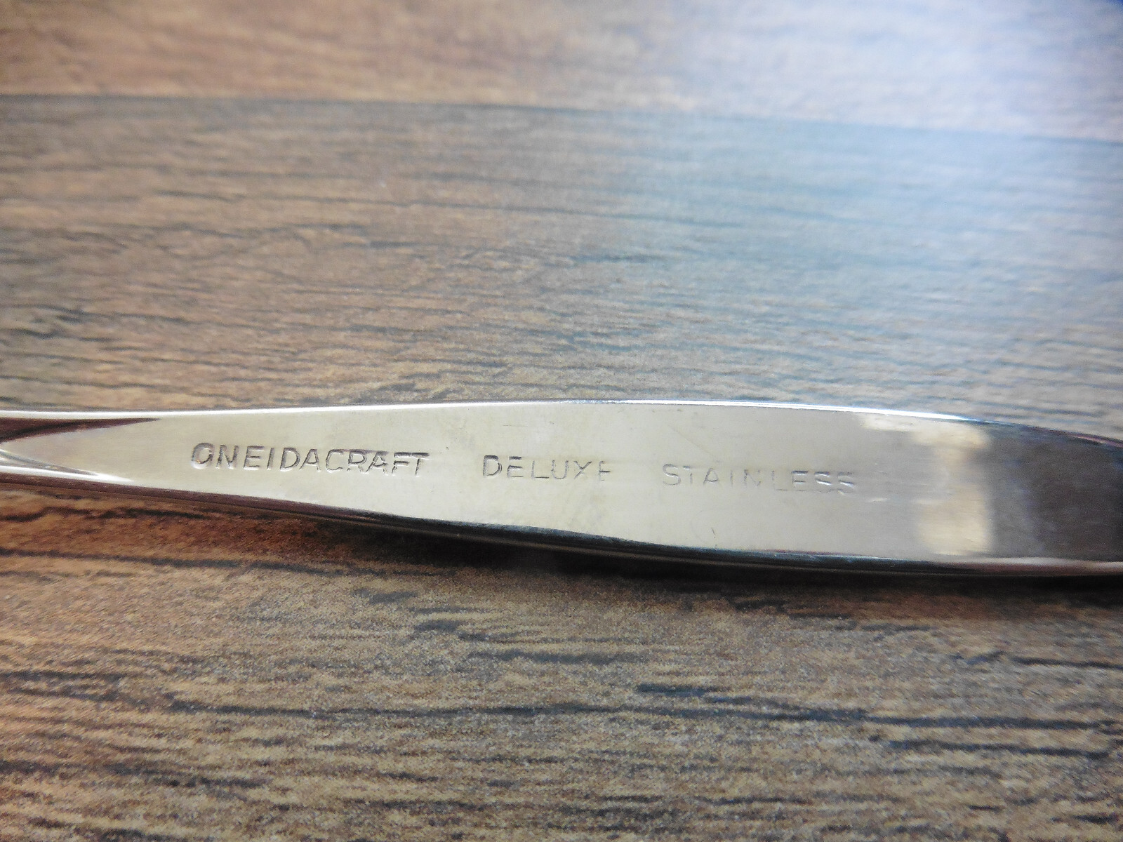 4 Oneidacraft Deluxe Wintersong Stainless Flatware Teaspoons