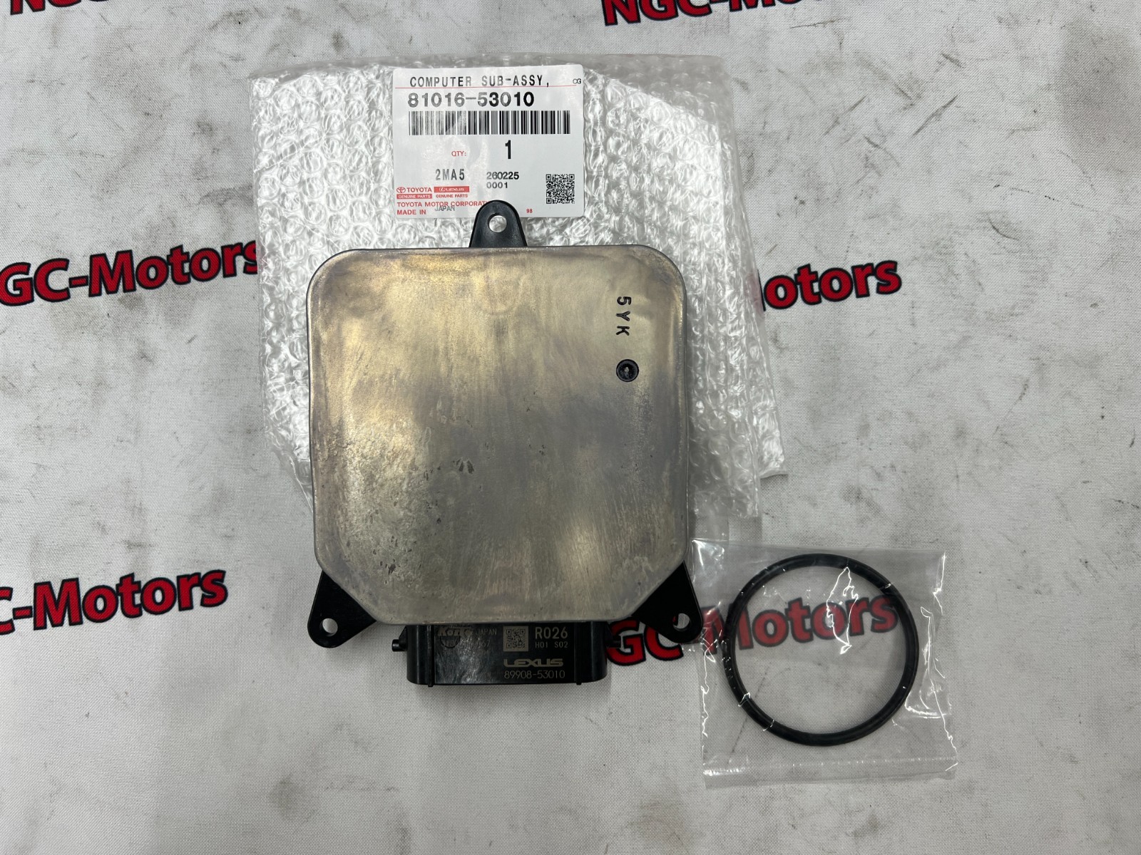 OEM Genuine Toyota COMPUTER SUB-ASSY HEADLAMP RH NO.1 Lexus 81016-53010 NEW