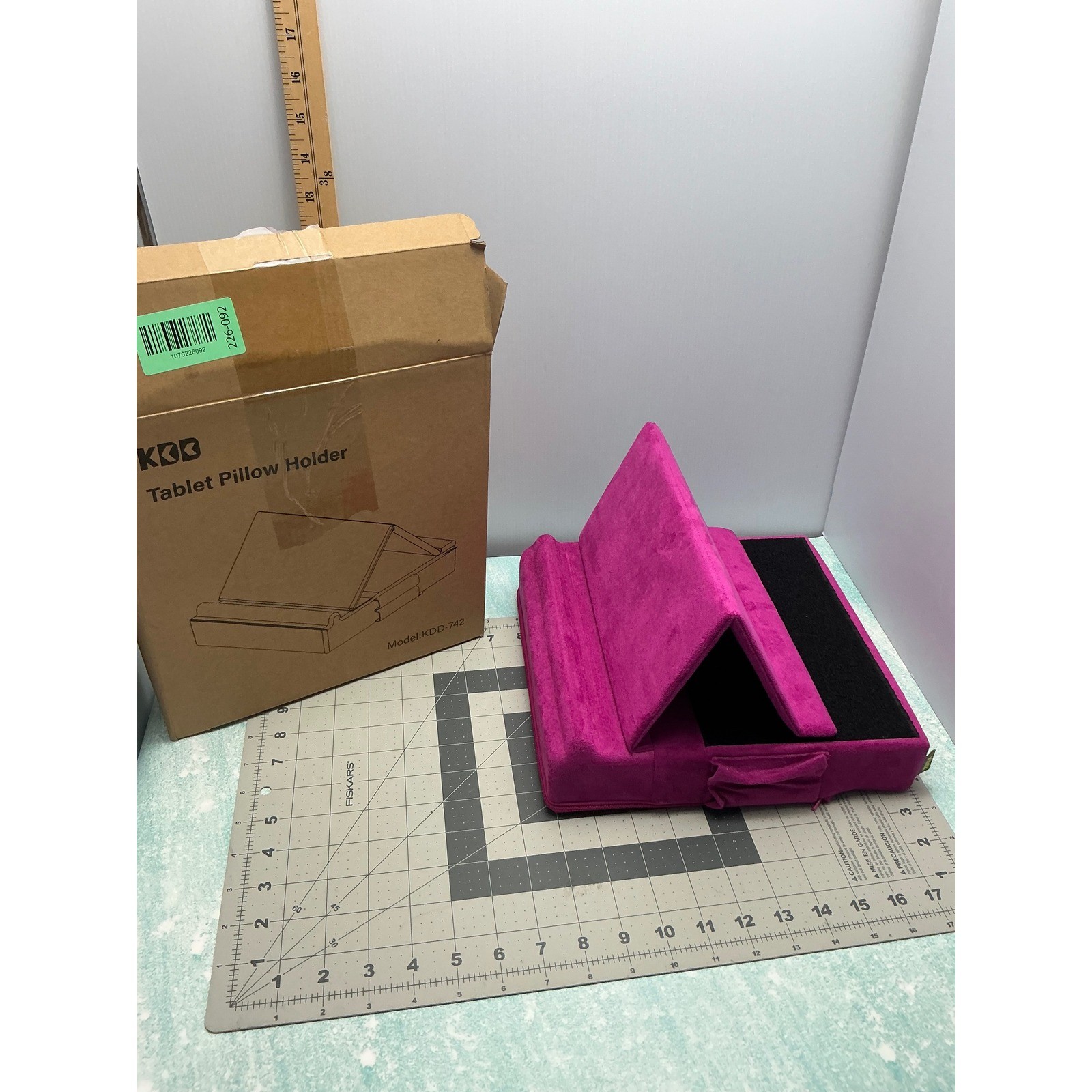 KDD Tablet Pillow Holder Pink Multi-Angle Soft Stand for iPad E-Reader KDD-742
