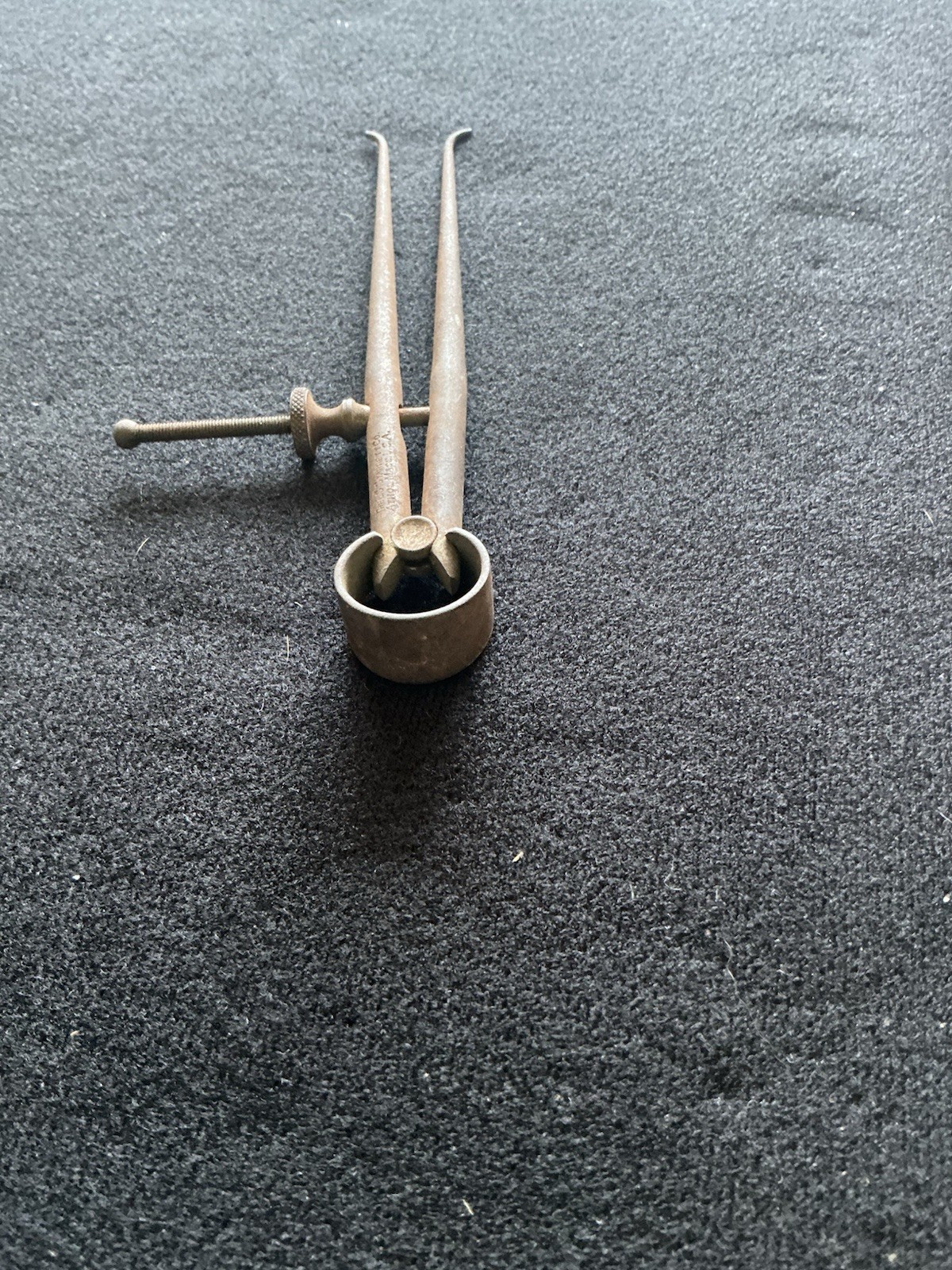 Vintage L.S. Starlett Inside Machinist Compass Caliper Tool