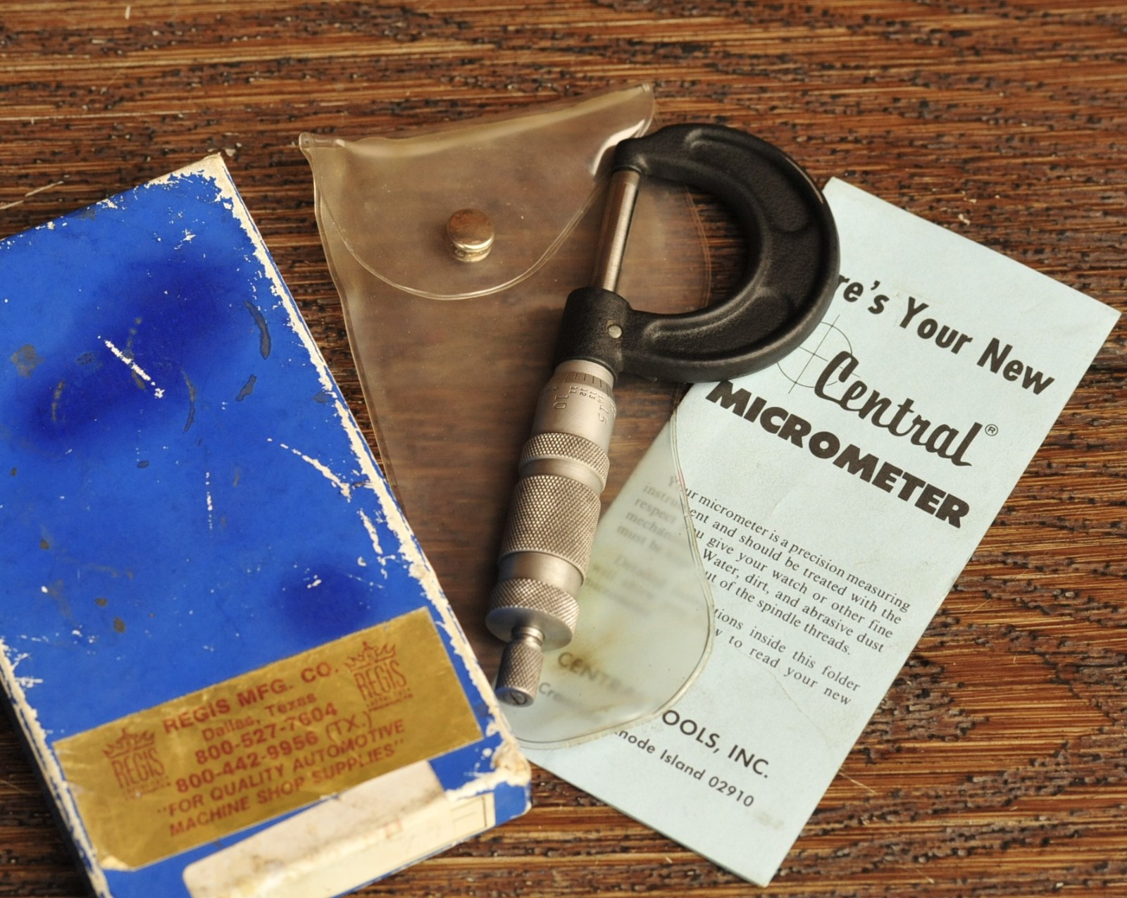 Central Tools USA Micrometer 0–1" Model 6009 w/ Box