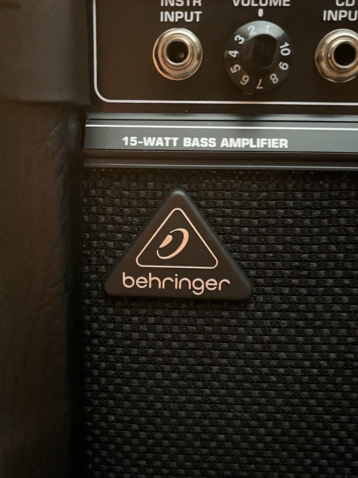Behringer Ultrabass BT108 15-Watt Solid State Bass Combo Amplifier