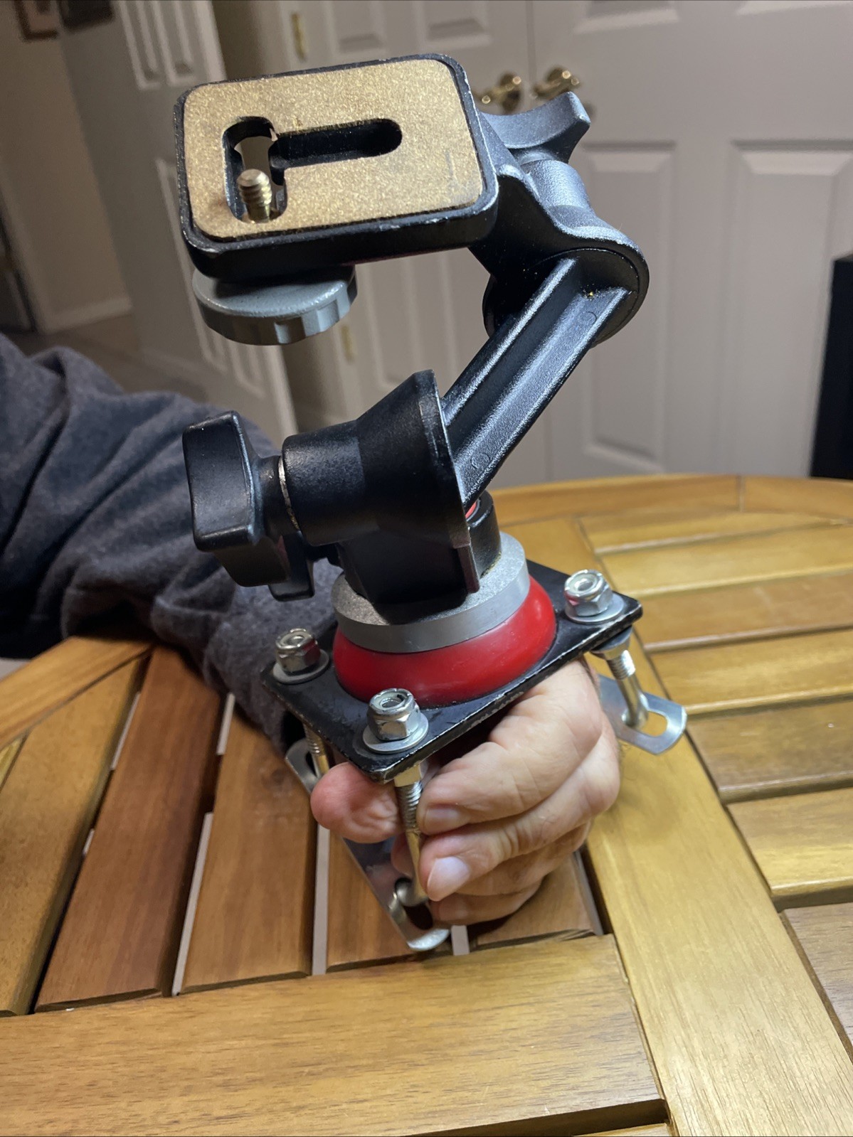 IOPORT Camera Mount
