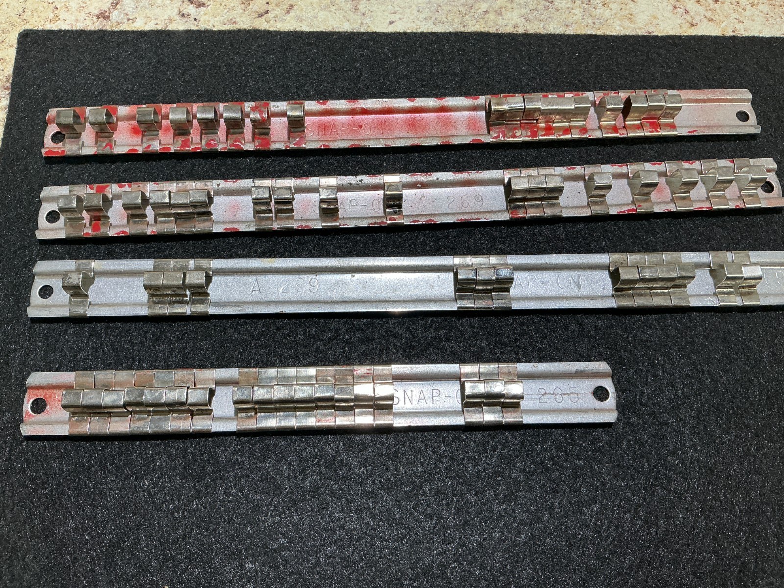 SNAP-ON 1/4" DRIVE 4 pc METAL SOCKET RAILS #A269, A265