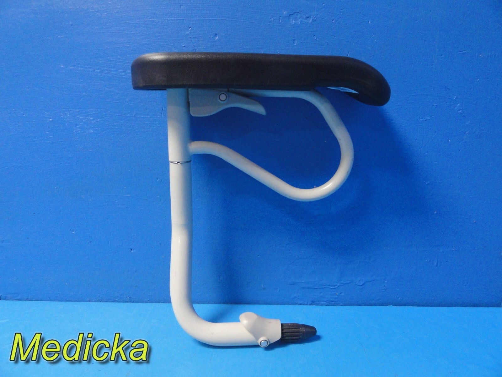 Midmark Adjustable Chair Arm Assembly (Model 623 & Compatible Series) ~ 37159