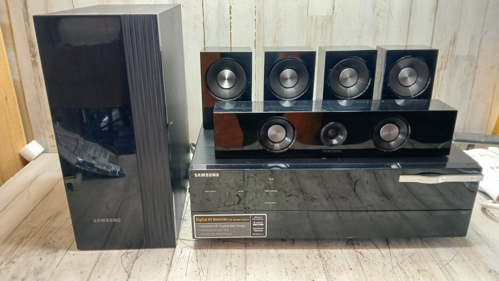 Samsung HW-C560S 5.1 Channel Surround Sound HDMI Home Theatre System *Working