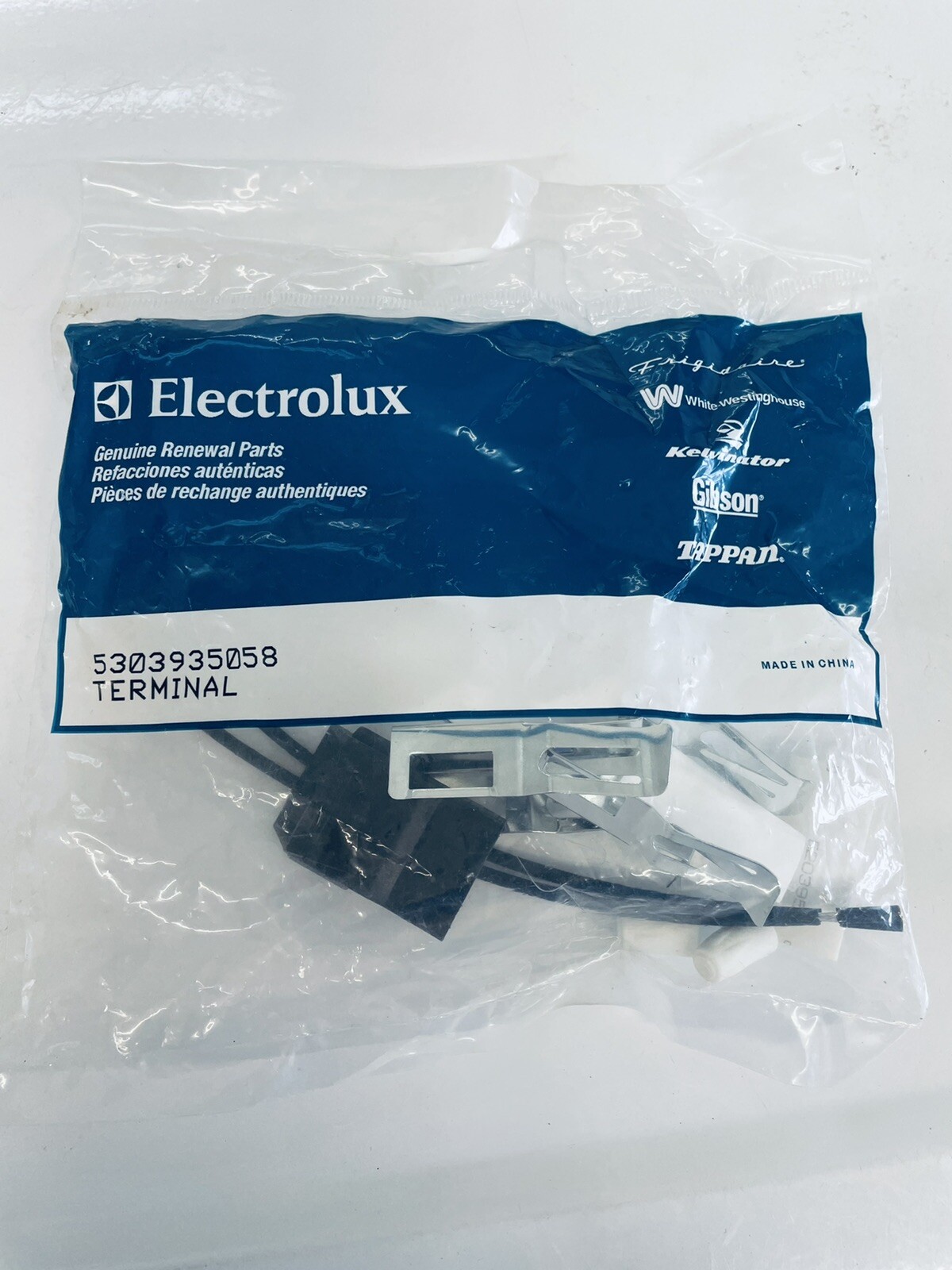 5303935058 : Frigidaire Range Surface Element Receptacle Kit