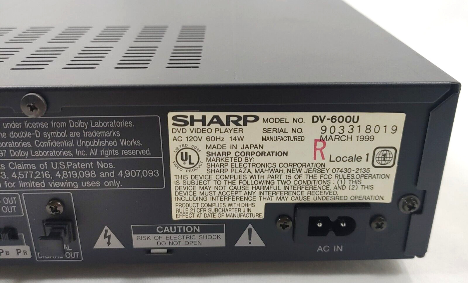 Sharp DV600U DVD Player Dolby Digital (AC-3) /DTS Ready