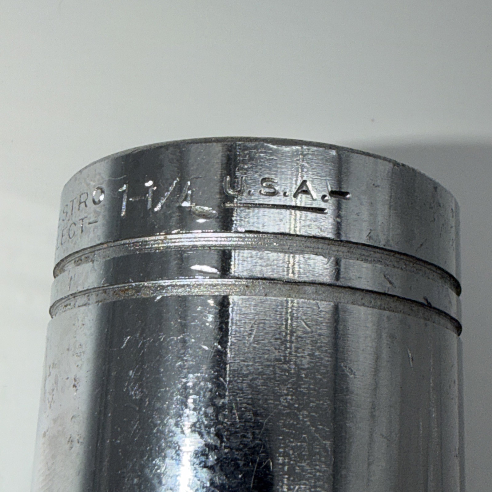 INDESTRO Select 6440, 1/2" Drive, 1-1/4" Socket, 1.65" Shallow, Twelve - Point.