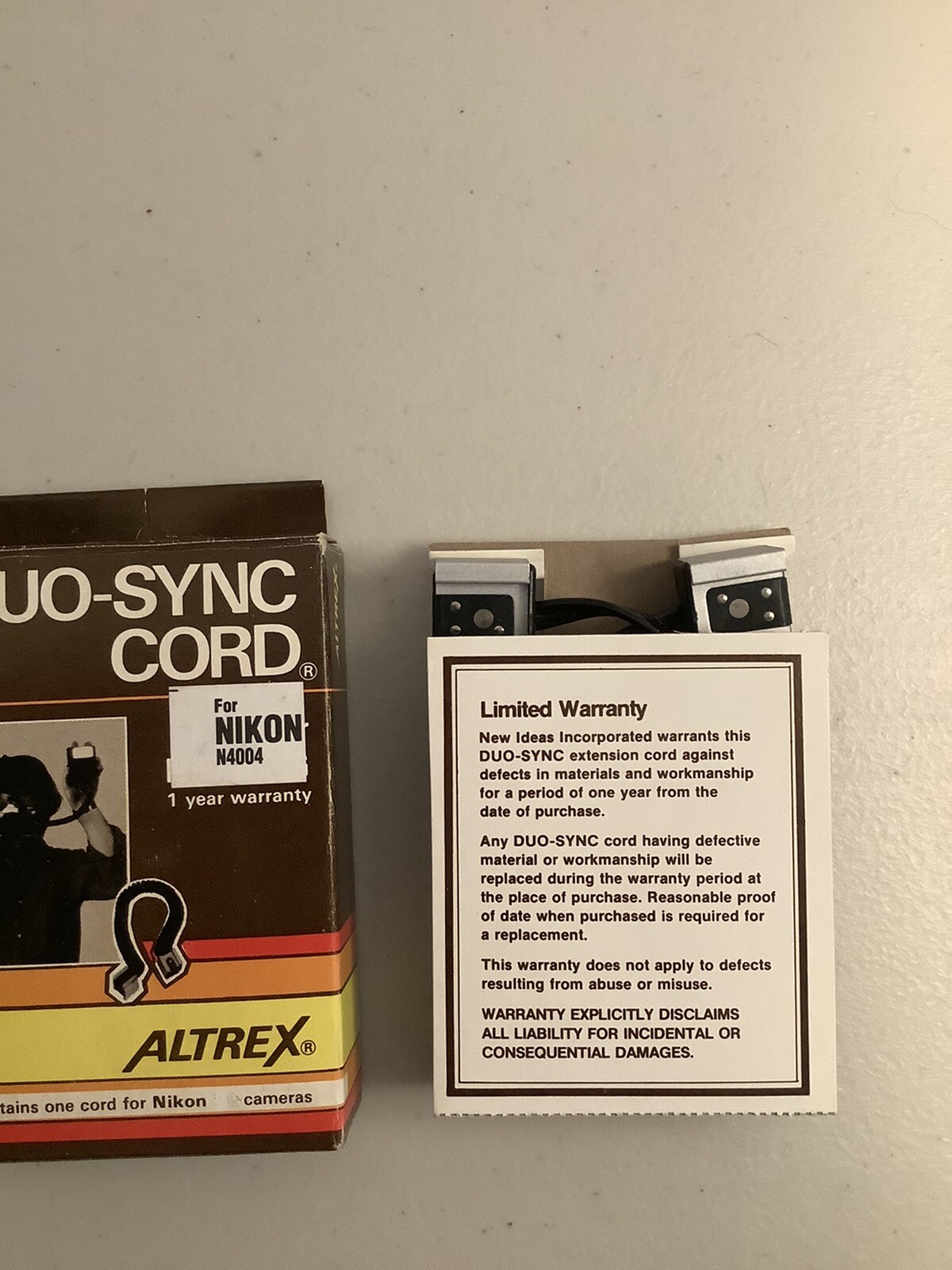 Altrex Duo-Sync Cord for Nikon N4004