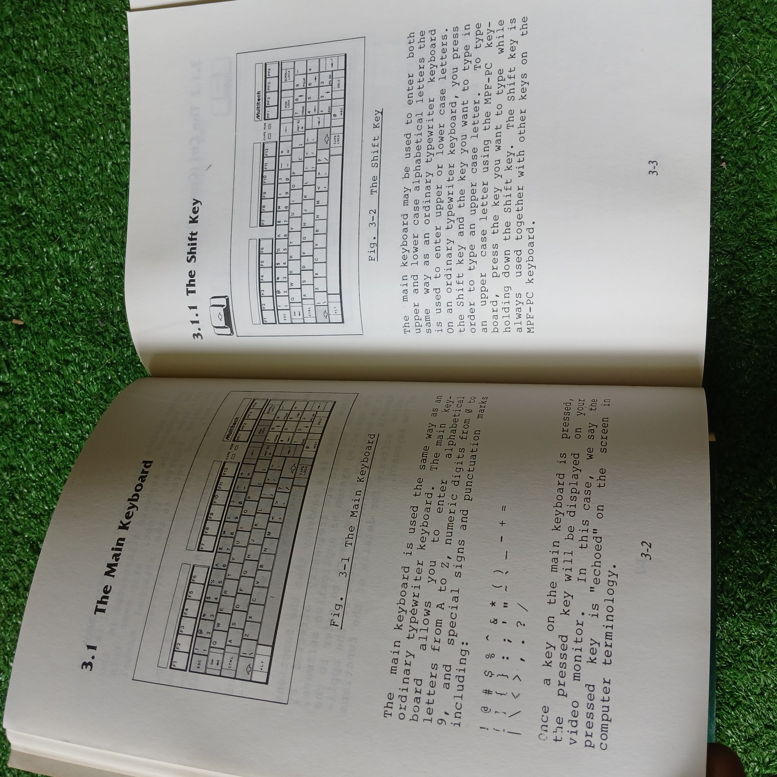 2 MICROSOFT MS-DOS/MPF-PC USER MANUALS 1983,1985 MULTITECH INDUSTRIAL CORP VTG