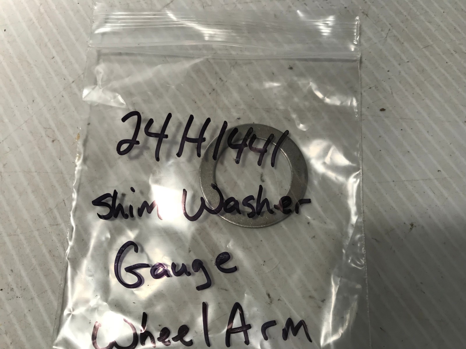 24H1441  GENUINE John Deere   SHIM WASHER   Replaces M83438 & MG274759