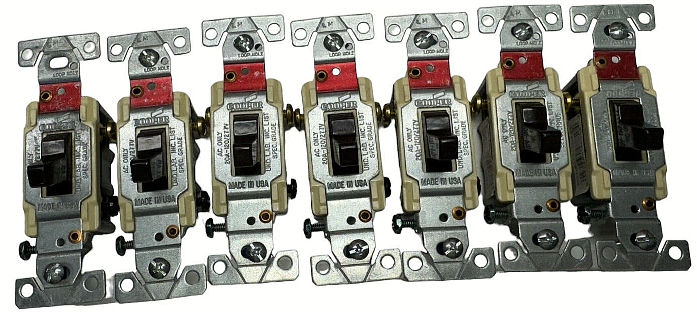 Cooper CS320B Brown 3-Way Toggle Wall Light Switch 20A, 120V/277V