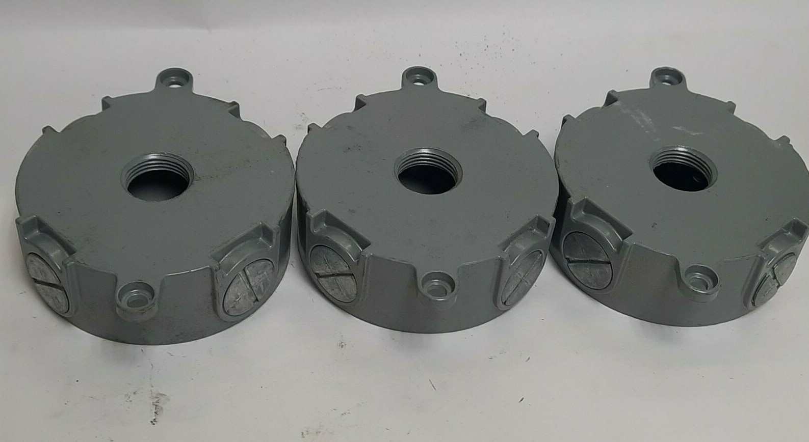 REDODOT UNILET 3/4" FNPT PORT, ALUMINUM, OD 4-1/4", ID 4", GRADE 5, LOT OF 3***