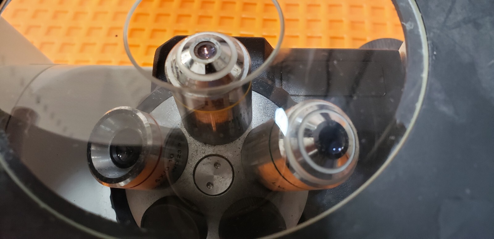 Motic AE31 Series Inverted Microscope with 3 Objectives
