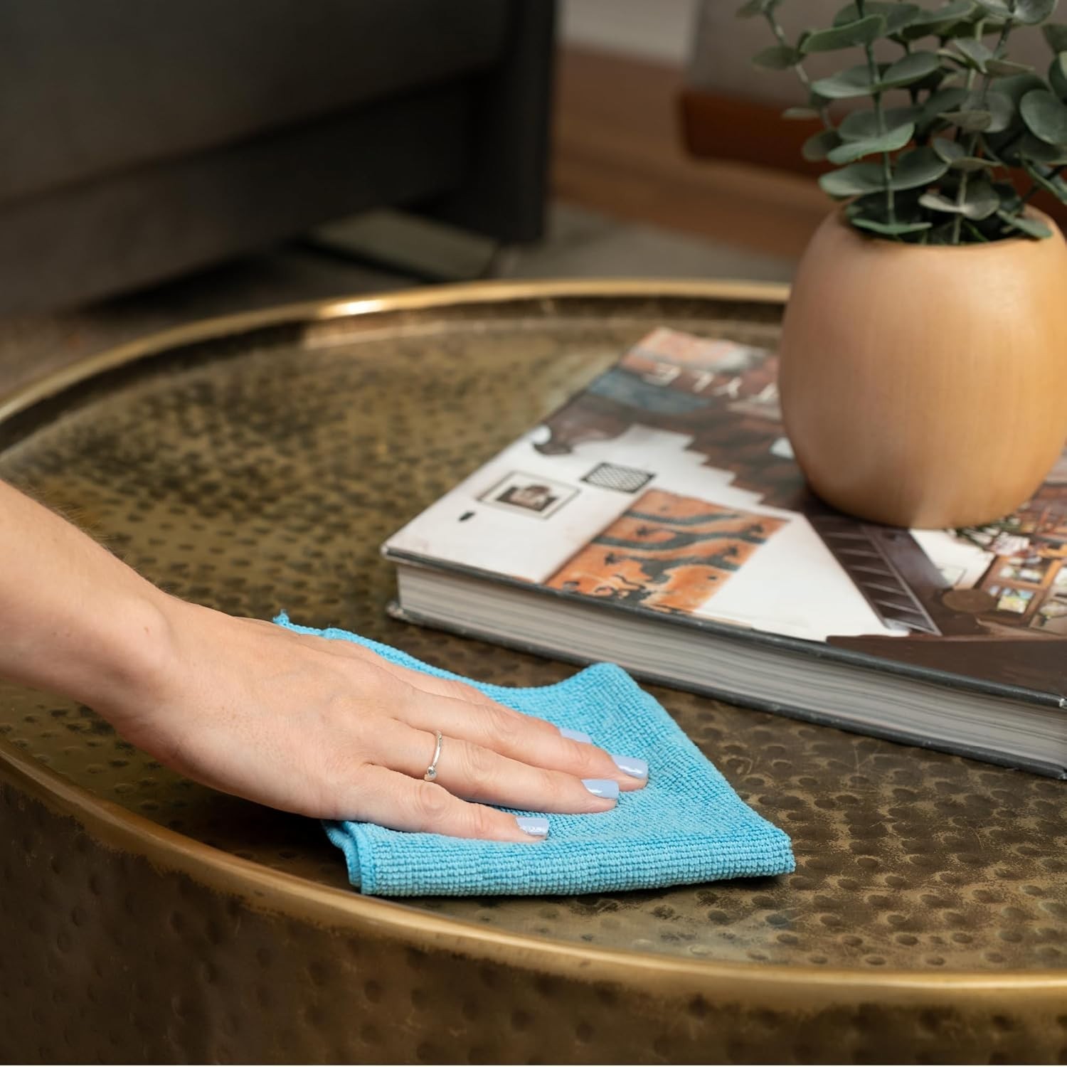 200 Pack Assorted Microfiber Cleaning Cloths - Eco-Friendly & Reusable Towels