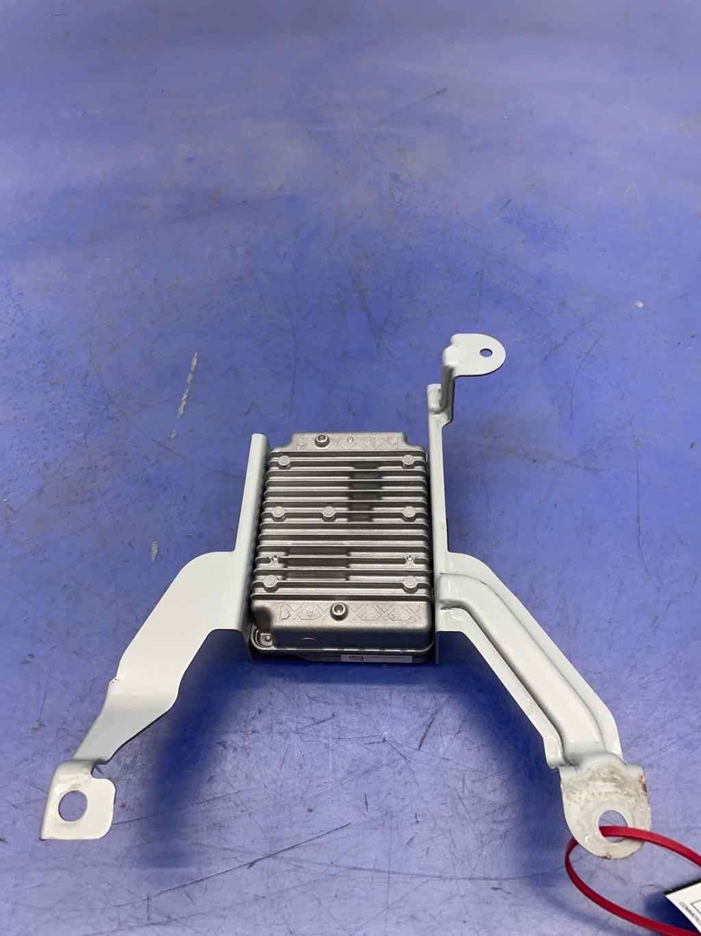 15-24 INFINITI QX80 CONSOLE DC/AC POWER INVERTER CONTROL MODULE 17806070700N1