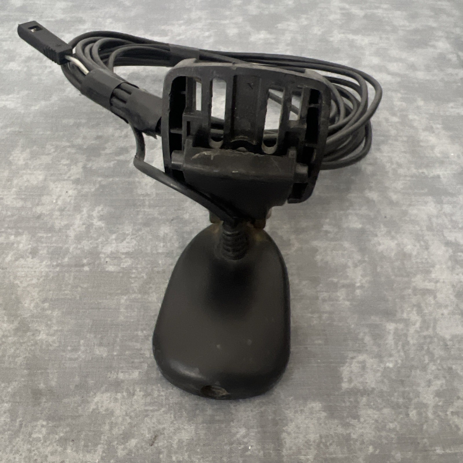 Humminbird 200DX Fish Finder With Mount & Cables Untested