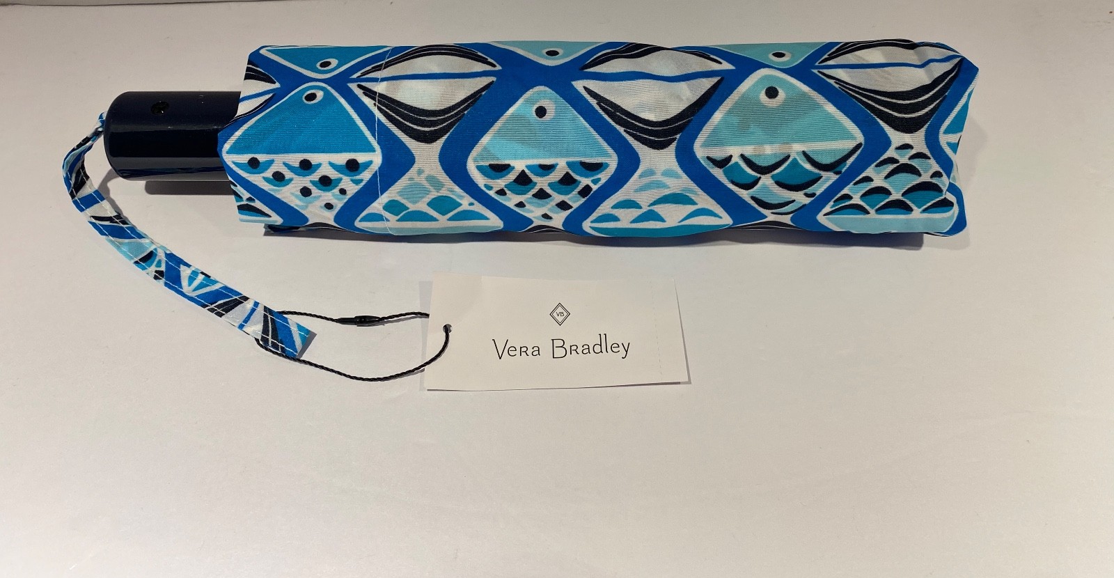 Vera Bradley Go Fish Blue Umbrella AND 25oz Stainless Steel Water Bottle, NEW