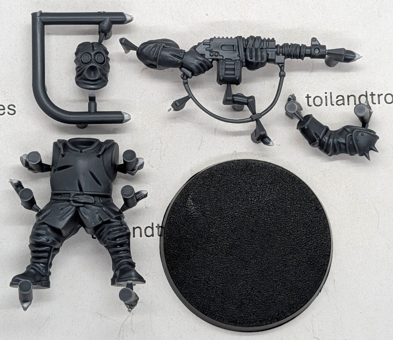 Wargames Atlantic Damned Traitor Guard Ogre with Machine Gun Blind Buy