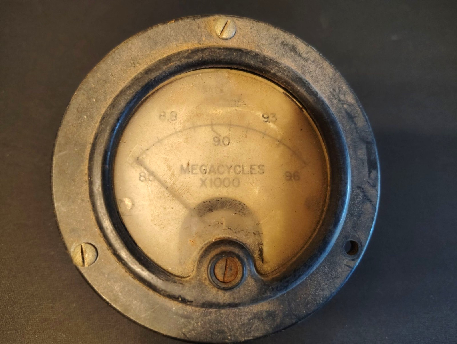 Vintage Megacycles Oil Pressure Gauge, Steampunk, NOT Tested
