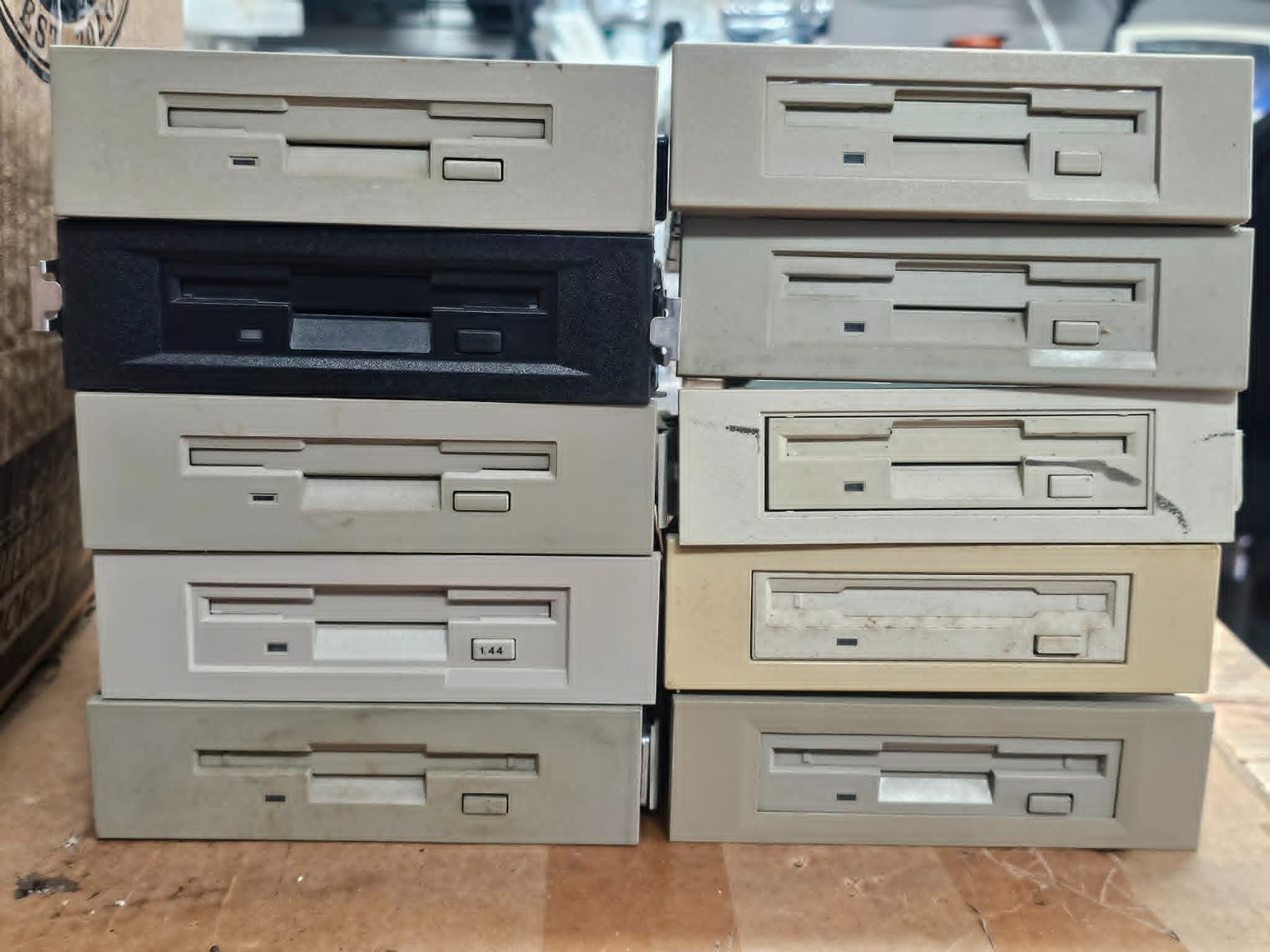 10x Lot Vintage Sony Panasonic Teac 3.5” 1.44MB Floppy Disk Drive FDDs w/Caddys