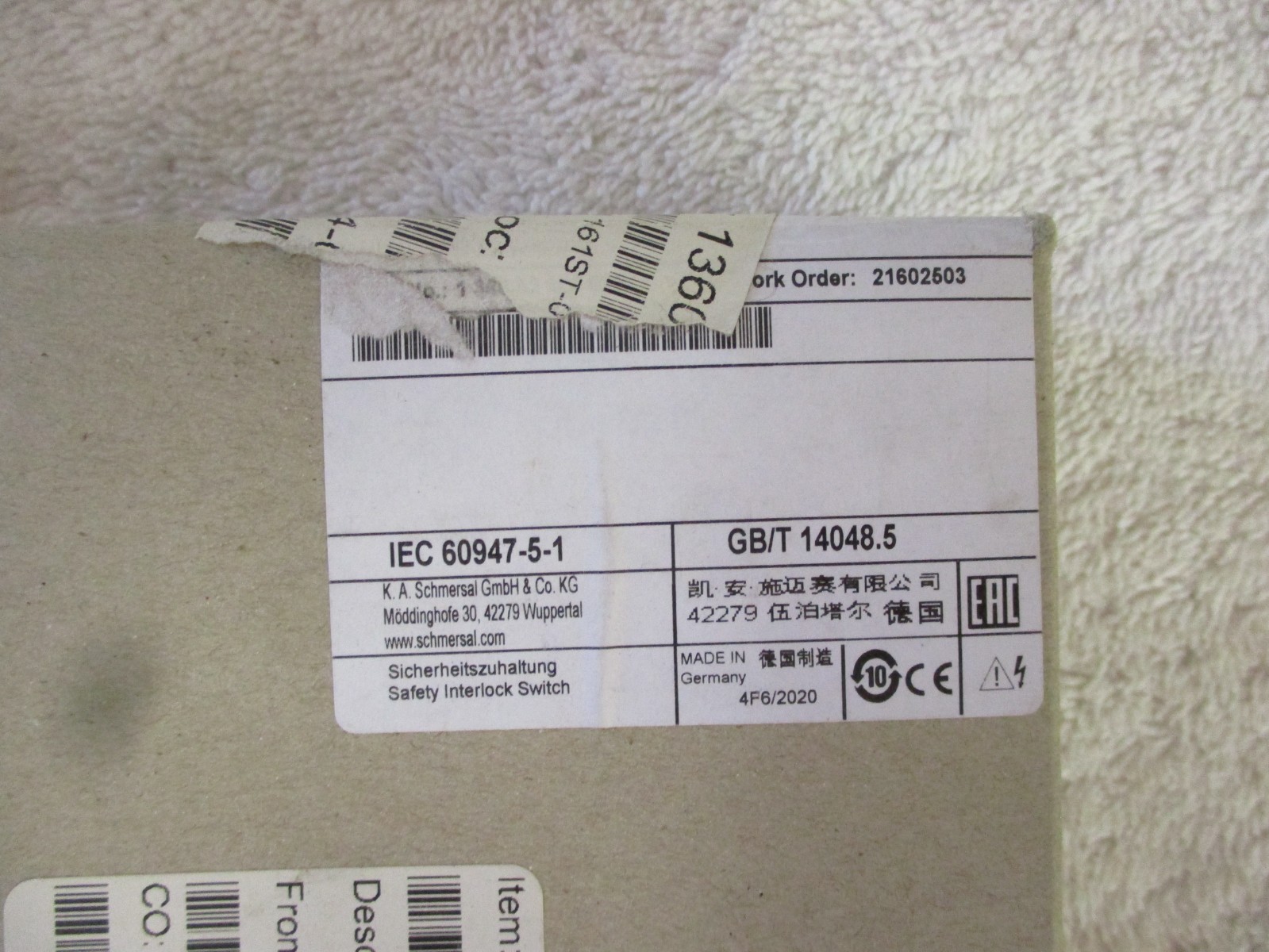NIB SCHMERSAL Safety Interlock Switch 24V  AZM 161ST-01/11 RK-024-2111-1