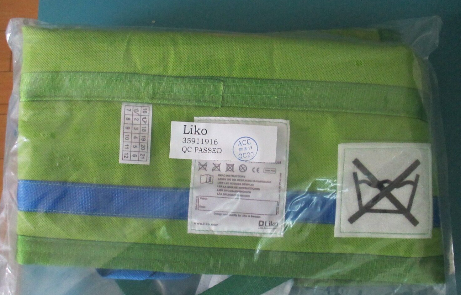 LOT OF 5 Liko 35911916 Solo Support Vest LARGE Disposable NEW IN BOX