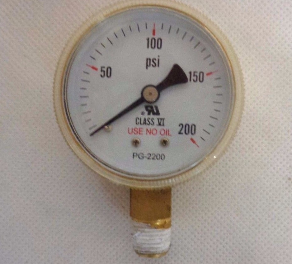 NEW PG-2200 2"  GAUGE   BRAS BOTTOM CONNECTION 0-200 PSI