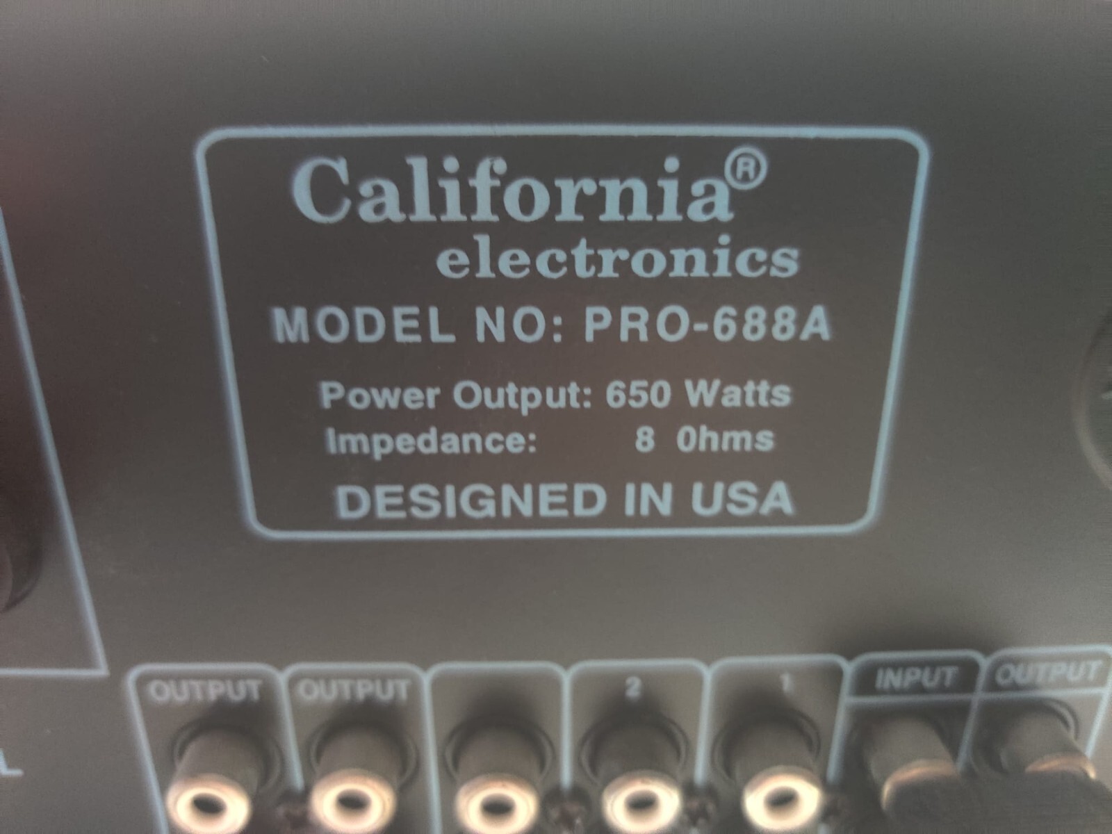 california electronics PRO-688A DIGITAL STEREO ECHO MIXING AMPLIFIER