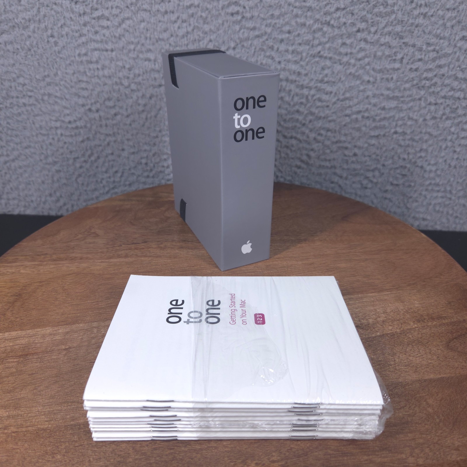 Apple One to One Training Set 11 Booklets w/ Box 2008